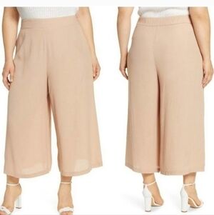 Leith RED Easy Crop High Rise Wide Leg Pants - Size L